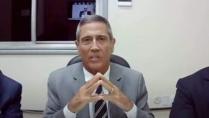 alegacoes-finais:-braga-netto-diz-que-cid-“foi-obrigado-a-mentir”