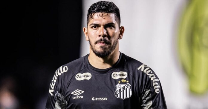 bahia-negocia-contratacao-do-goleiro-joao-paulo,-do-santos