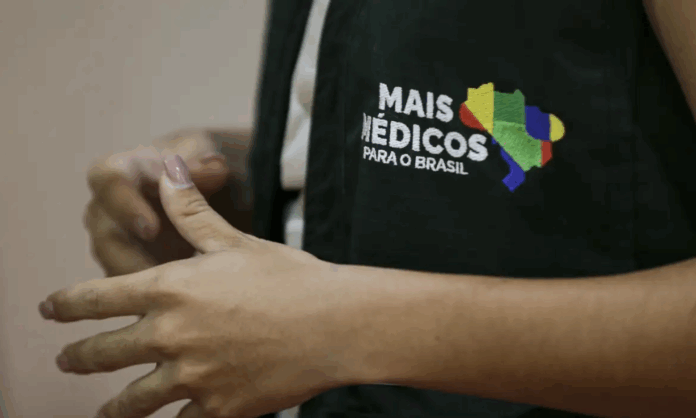 eua-revogam-vistos-de-funcionarios-do-governo-ligados-ao-mais-medicos