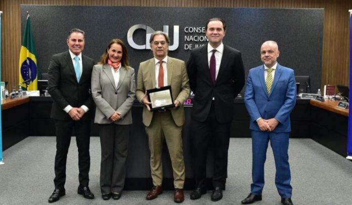 desembargador-do-tj-ba-e-um-dos-vencedores-do-2o-concurso-nacional-de-decisoes-judiciais-do-cnj