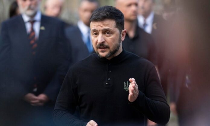 em-conversa-com-milei,-zelensky-agradece-apoio-do-argentino-por-‘paz-justa’-na-ucrania