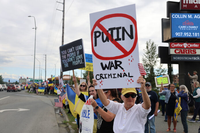 trump-recebera-putin-quando-lider-russo-desembarcar-do-aviao-no-alasca
