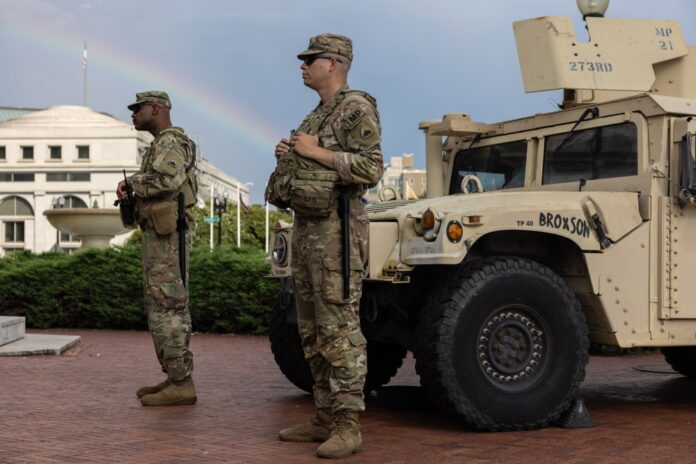cidade-de-washington-processa-governo-de-trump-por-tomar-controle-da-policia