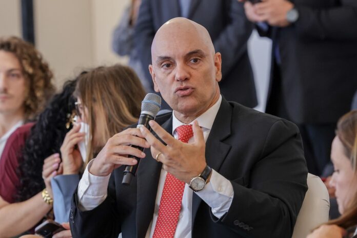 justica-da-florida-envia-notificacao-a-moraes-para-o-stj-em-processo-da-rumble