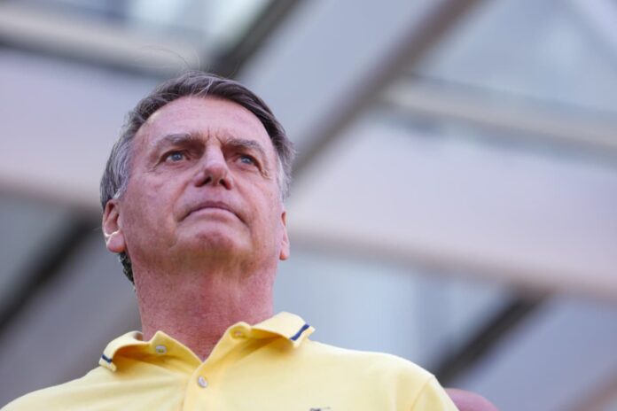 bolsonaro:-conheca-os-sintomas-e-tratamentos-da-gastrite-e-esofagite