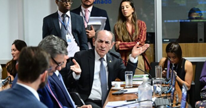 senadores-aprovam-na-ccj-projeto-que-altera-codigo-eleitoral-com-inclusao-do-voto-impresso