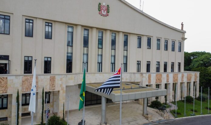 governo-de-sp-exonera-auditor-fiscal-acusado-de-liderar-esquema-bilionario-de-icms