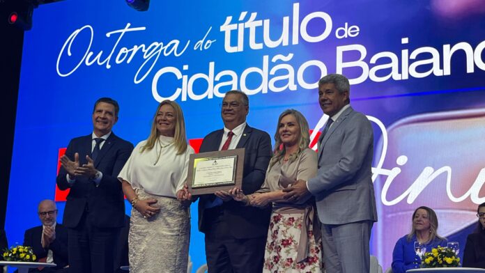 flavio-dino-comenta-momento-em-que-foi-chamado-de-‘rocambole-do-inferno’