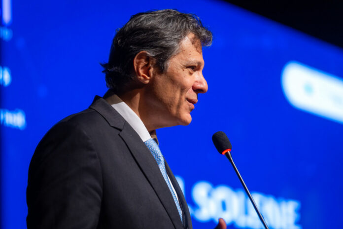 haddad-diz-que-‘bolsonaristas’-coordenam-ataques-para-prejudicar-o-banco-do-brasil:-‘fair-play-deu-lugar-ao-vale-tudo’