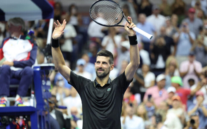 us-open:-djokovic-retorna-as-quadras-com-vitoria-e-faz-historia-em-grand-slams
