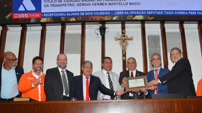 sergio-bacci-e-homenageado-com-titulo-de-cidadao-baiano
