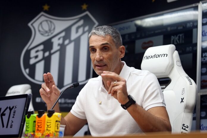 vojvoda-quer-neymar-‘determinante’-e-cre-em-resposta-rapida-do-santos:-‘foco-no-rendimento’