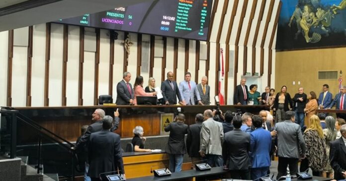 al-ba-aprova-reajuste-dos-servidores-estaduais-apos-“nova-versao”-encaminhada-por-jeronimo