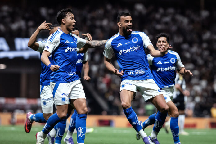 convocados-marcam-e-cruzeiro-vence-o-atletico-mg-na-copa-do-brasil