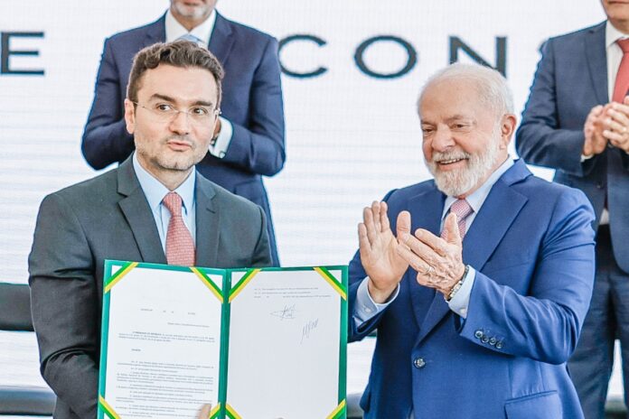 governo-entra-em-colisao-com-uniao-brasil,-que-ameaca-desembarque