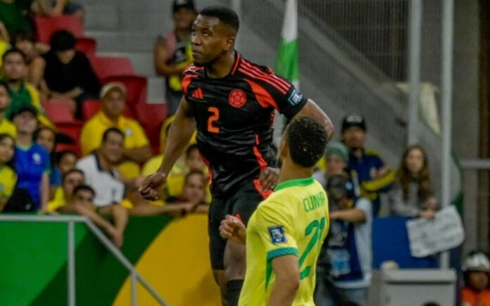 vasco-encaminha-contratacao-de-zagueiro-da-selecao-colombiana