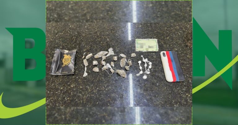 policia-militar-apreende-adolescente-com-entorpecentes-em-itamaraju