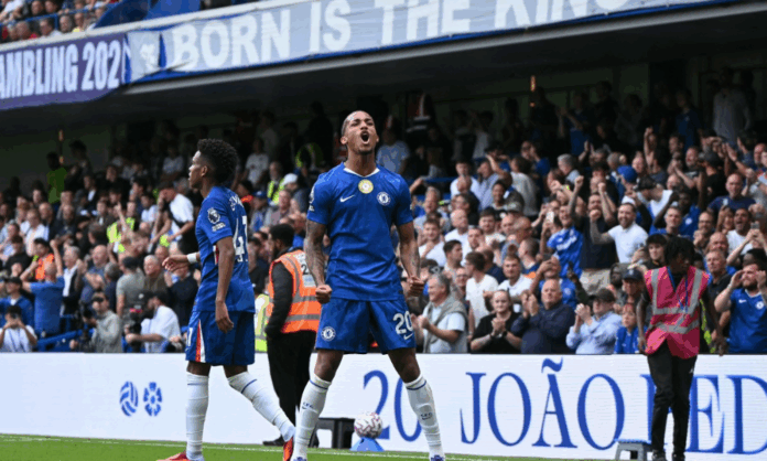 joao-pedro-marca-e-estevao-sai-aplaudido-de-pe-em-vitoria-do-chelsea
