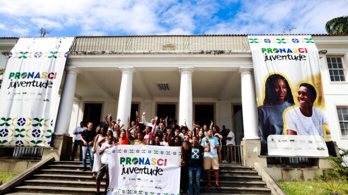 estado-e-ministerio-da-justica-firmam-parceria-focada-em-jovens-de-territorios-afetados-pela-criminalidade-e-letalidade