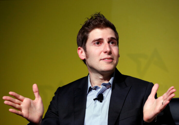 primeiro-investidor-do-facebook,-eduardo-saverin-e-o-brasileiro-mais-rico-com-fortuna-de-r$-227-bilhoes