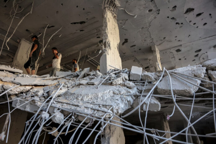 ‘medo-de-dormir’:-moradores-de-gaza-relatam-novos-bombardeios-israelenses