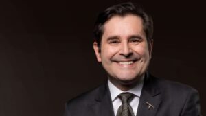Morre Bob Floriano voz marcante do radio e da publicidade brasileira scaled 1