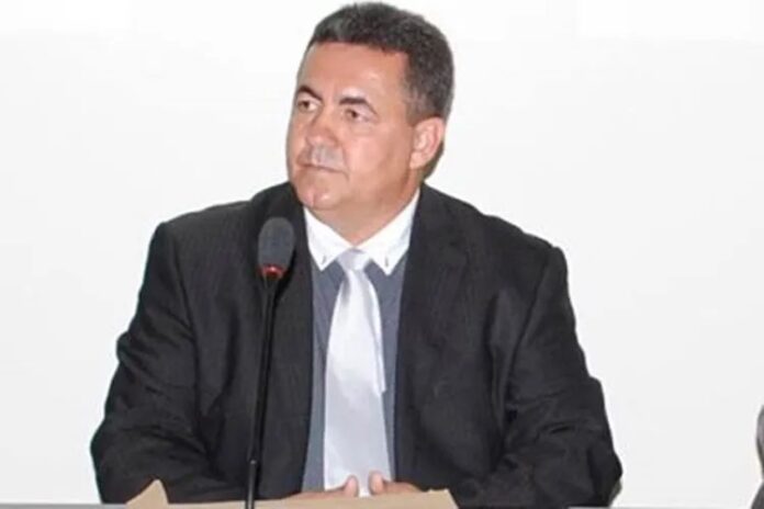 camara-de-livramento-de-nossa-senhora-antecipa-eleicao-e-reelege-vereador-para-bienio-2027-2028