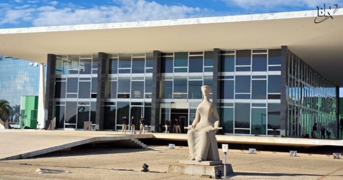 pf-preve-rota-de-escape-para-ministros-em-caso-de-invasao-do-stf
