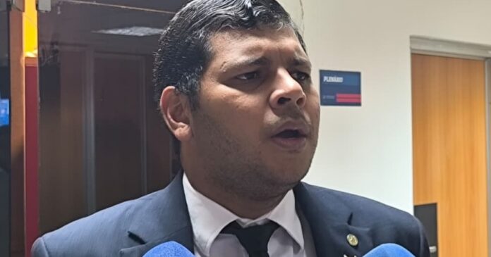 deputado-diego-castro-critica-stf-e-diz-que-havera-manifestacoes-em-defesa-de-bolsonaro