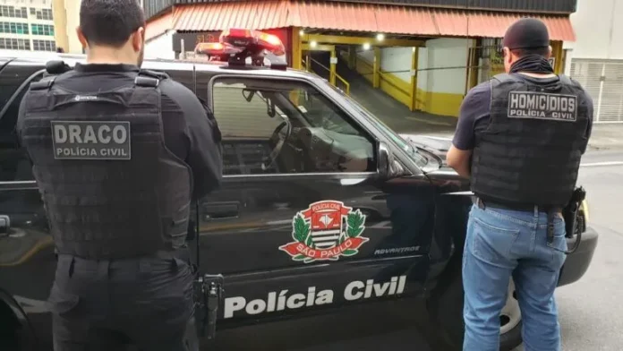homem-tenta-fugir-de-motel-sem-pagar-e-ameaca-policiais:-“sou-do-pcc”