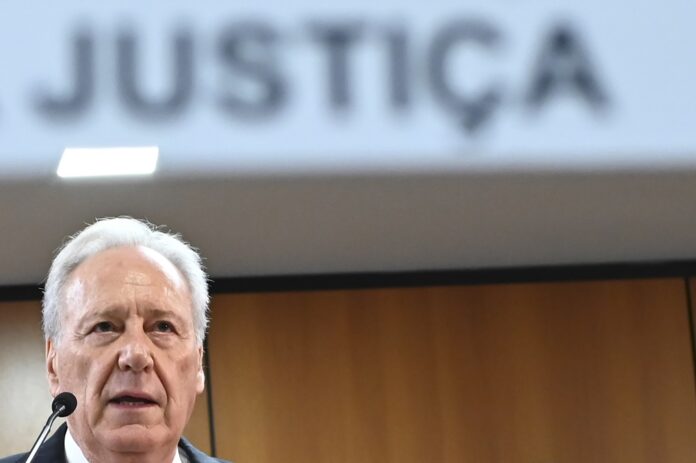 ‘deflagramos-uma-das-maiores-operacoes-da-historia-contra-o-crime-organizado’,-diz-lewandowski