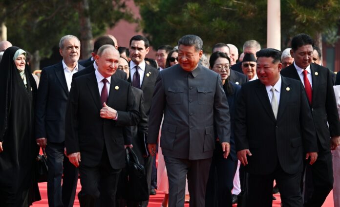 ue-ve-encontro-entre-xi-jinping,-putin-e-kim-jong-un-como-ameaca-direta-a-ordem-internacional