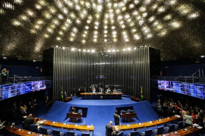 veja-quais-senadores-votaram-a-favor-de-mudanca-na-lei-da-ficha-limpa