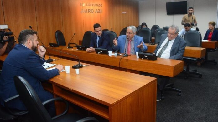 a-comissao-de-defesa-do-consumidor-da-al-ba-planeja-audiencias-sobre-planserv-e-passagens-aereas