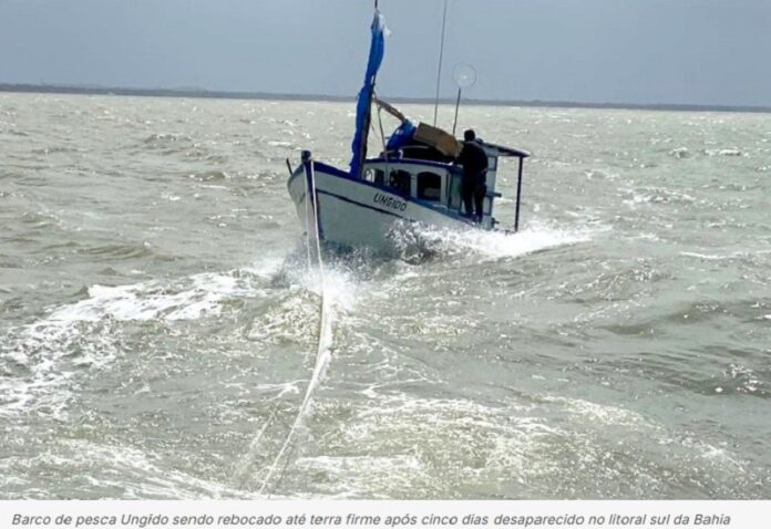 pescadores-de-cabralia-sao-encontrados-com-vida-apos-cinco-dias-a-deriva-no-mar