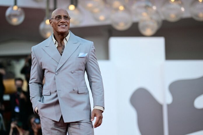 dwayne-johnson-emagrece-27-kg-para-papel-em-‘coracao-de-lutador’