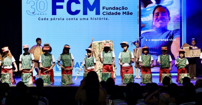fundacao-cidade-mae-celebra-30-anos-com-espetaculo-apresentado-por-assistidos-pela-entidade
