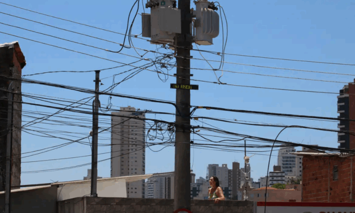 furto-de-energia-no-pais-gerou-custo-de-r$-10,3-bilhoes-em-2024