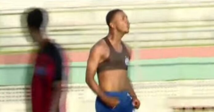com-dois-de-roger-e-um-de-kaue-furquim,-bahia-bate-o-vitoria-e-vai-para-final-da-copa-do-nordeste-sub-20