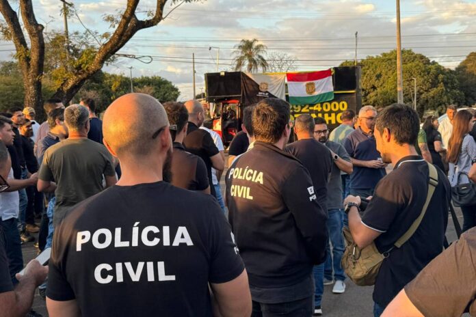 apos-proposta-de-reajuste-de-24%,-policiais-do-df-decidem-manter-negociacao