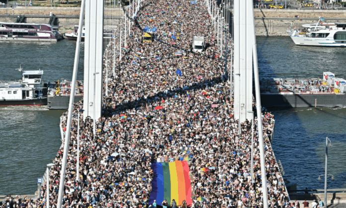 hungria-proibe-parada-do-orgulho-em-repressao-a-comunidade-lgbtqia+