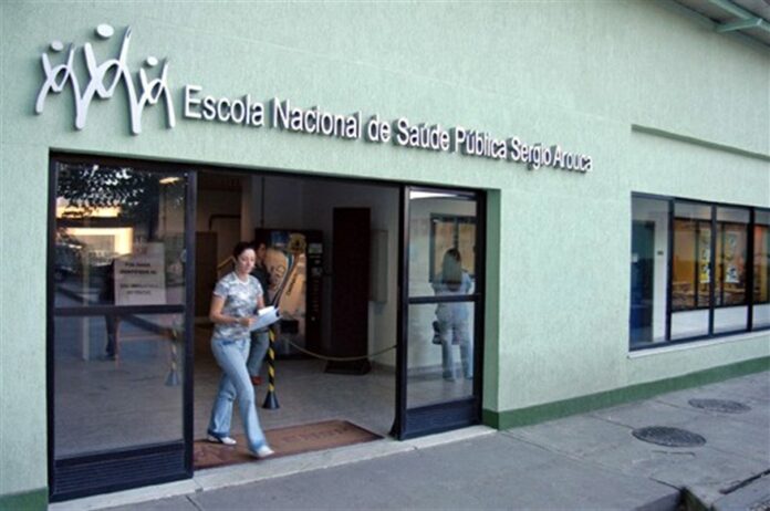 vitima-de-violencia-domestica-e-salva-com-pedido-de-pizza;-veja