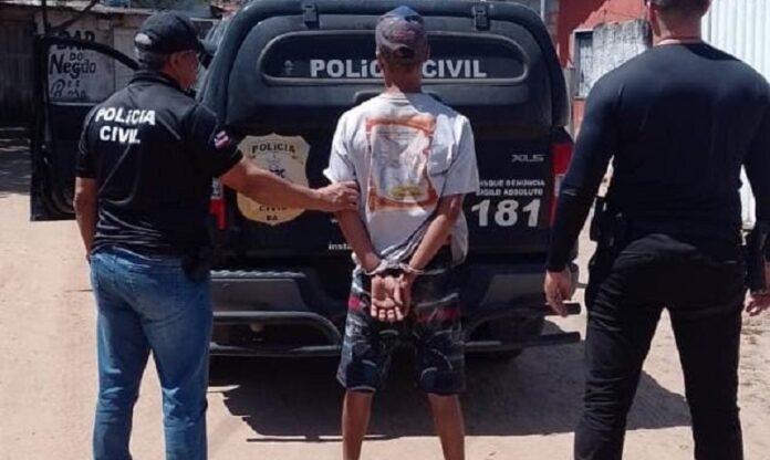 homem-e-preso-em-posto-da-mata-por-suspeita-de-homicidio-em-nova-vicosa