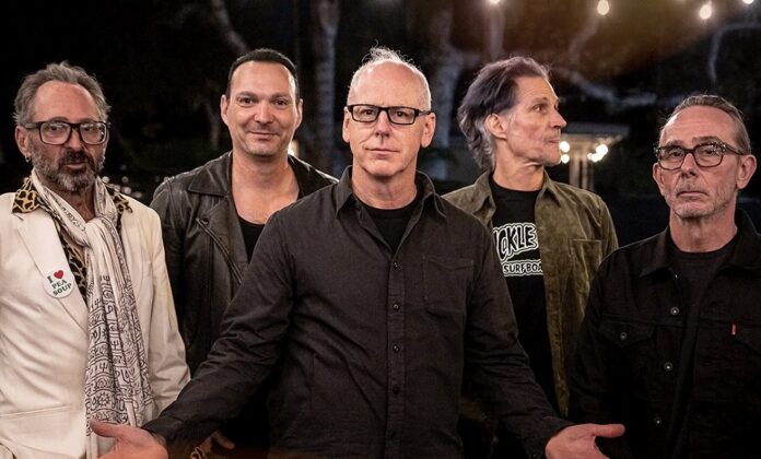 sex-pistols-cancela-show-no-the-town-e-festival-anuncia-bad-religion-como-substituto