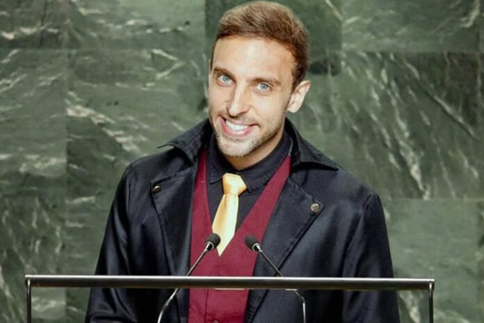 leo-lins-debocha-da-justica-e-cita-hytalo-santos-em-novo-show