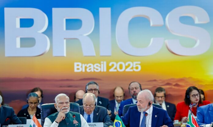 lula-diz-que-brics-sao-vitimas-de-‘chantagem-tarifaria’-e-defende-reforma-da-omc