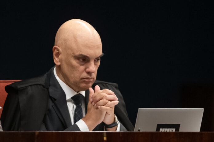 estado-de-sitio-ou-glo-nao-cabem-apos-derrota-eleitoral,-diz-moraes