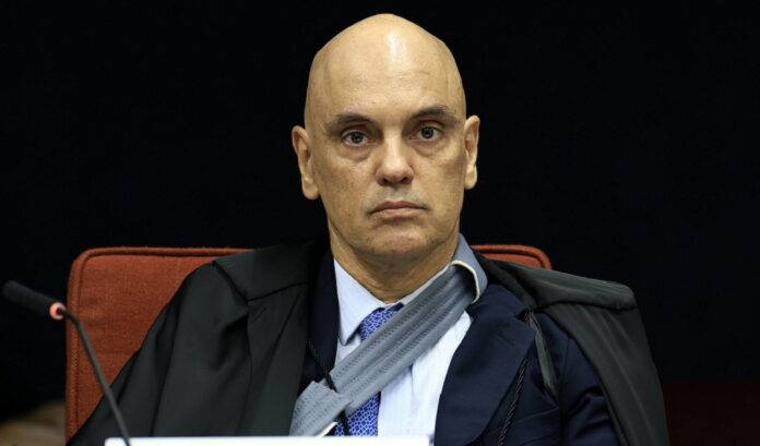 imprensa-internacional-repercute-voto-de-moraes-pela-condenacao-de-bolsonaro