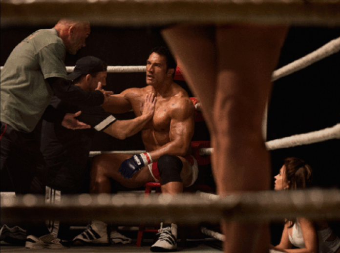 the-rock-se-transforma-em-lenda-do-mma-em-novo-filme