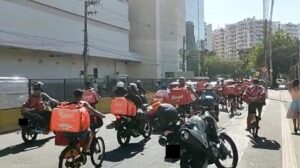 camara-aprova-urgencia-para-projeto-que-obriga-plataformas-a-fornecer-vale-alimentacao-aos-entregadores